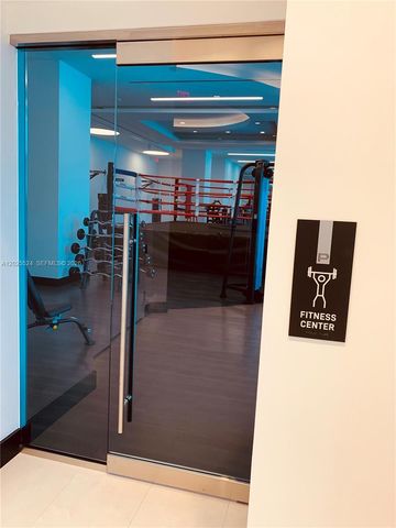 851 NE 1st Ave 1808, Miami, FL 33132