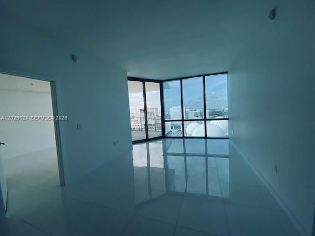 851 NE 1st Ave 1808, Miami, FL 33132