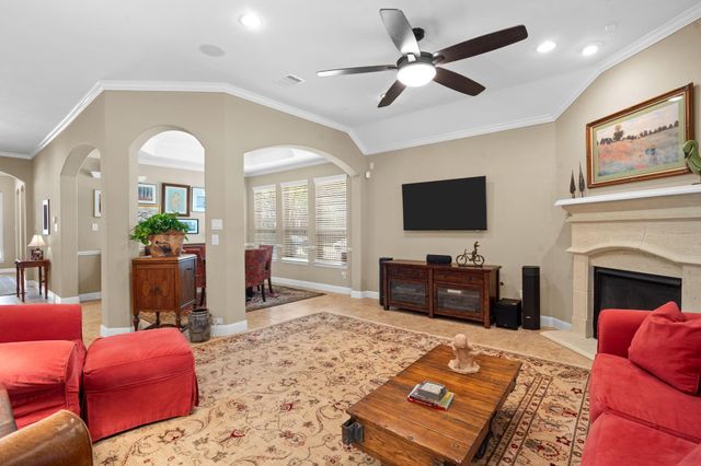 626 Dalton Lane, Sugar Land, TX 77479