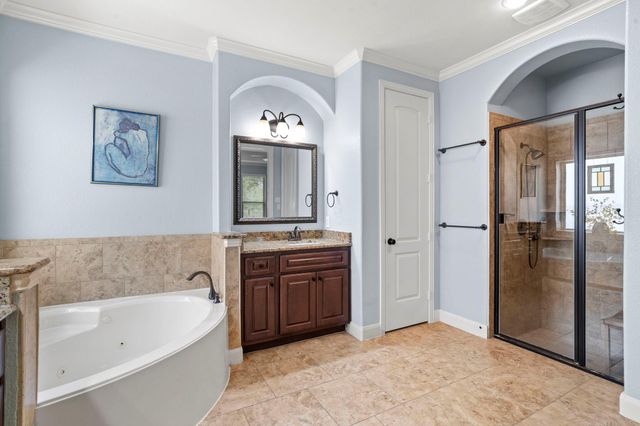 626 Dalton Lane, Sugar Land, TX 77479