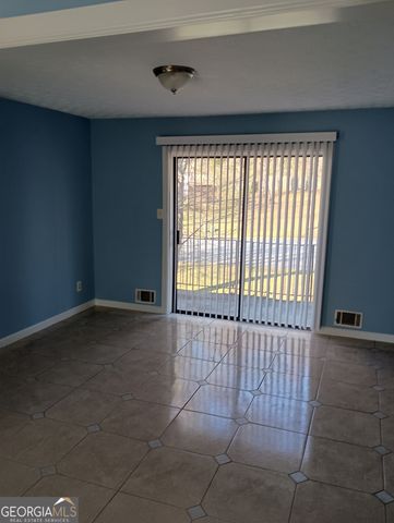 728 Dunaire Way, Jonesboro, GA 30238