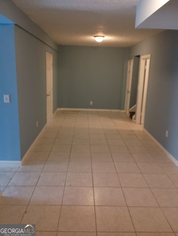 728 Dunaire Way, Jonesboro, GA 30238