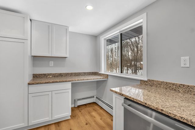 831 Opal Drive, Valparaiso, IN 46383