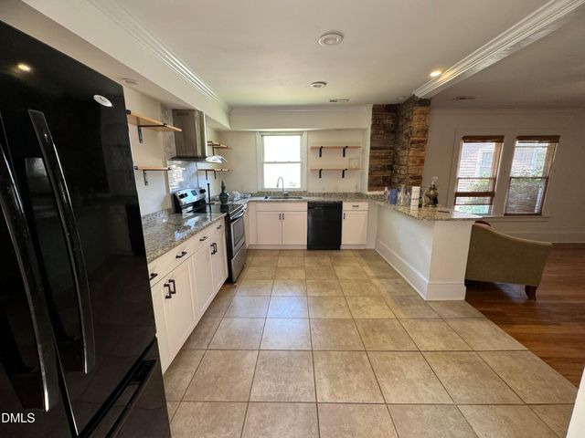 3129 Stanhope Avenue, Raleigh, NC 27607