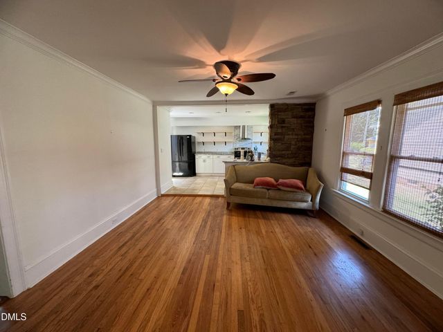 3129 Stanhope Avenue, Raleigh, NC 27607