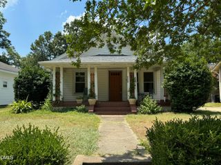3129 Stanhope Avenue, Raleigh, NC 27607
