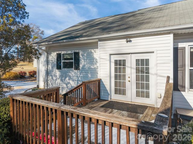 708 Old Charlotte Road SW, Concord, NC 28027