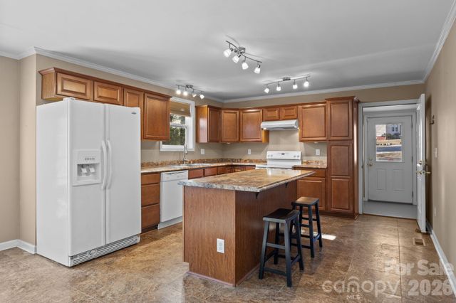 708 Old Charlotte Road SW, Concord, NC 28027