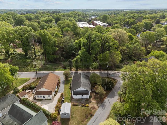 708 Old Charlotte Road SW, Concord, NC 28027