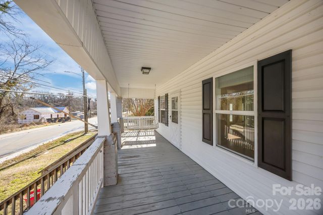 708 Old Charlotte Road SW, Concord, NC 28027