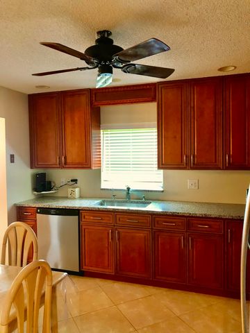 6333 STANLEY Lane, Delray Beach, FL 33484