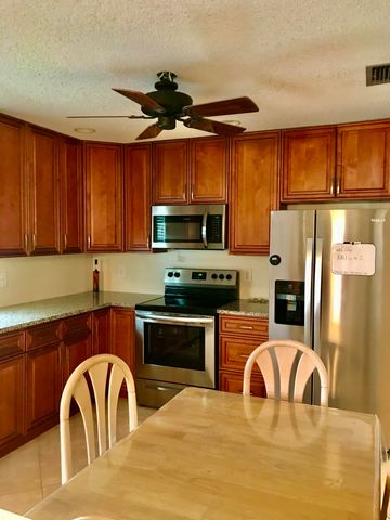 6333 STANLEY Lane, Delray Beach, FL 33484