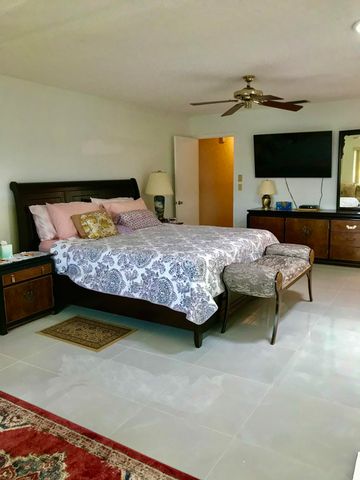 6333 STANLEY Lane, Delray Beach, FL 33484