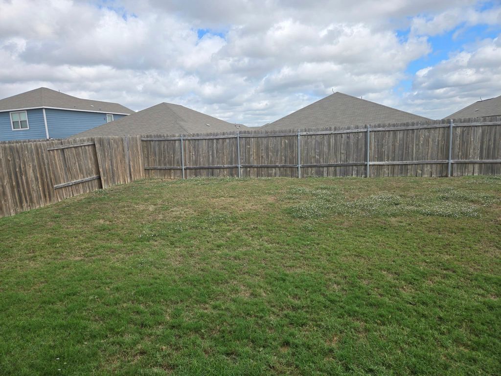 137 Presidents Way, Venus, TX 76084 — photo 3