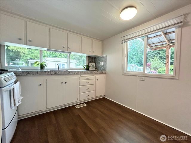 105 E Cox Avenue #13, Arlington, WA 98223