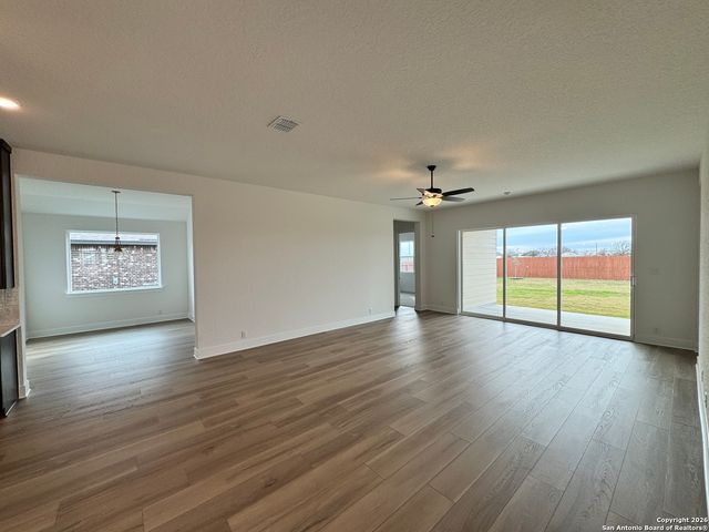 125 Katie Court, Castroville, TX 78009