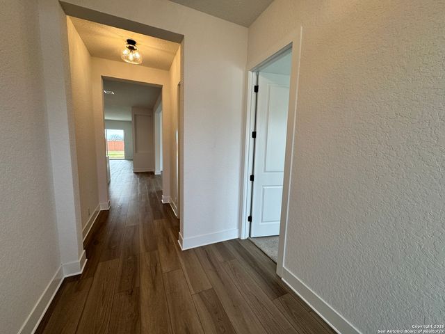 125 Katie Court, Castroville, TX 78009