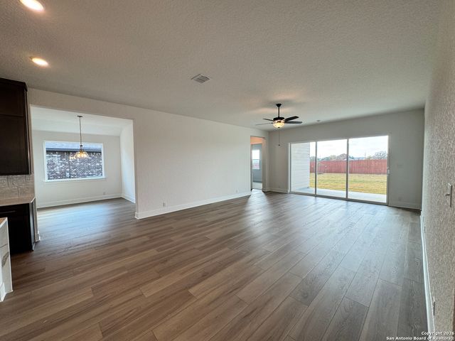 125 Katie Court, Castroville, TX 78009