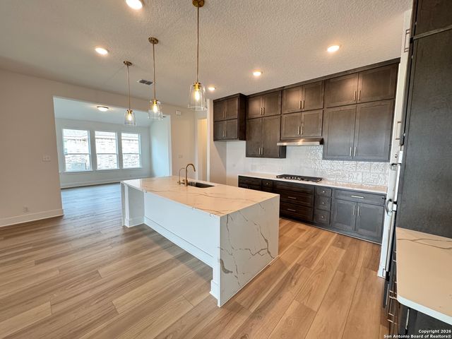 125 Katie Court, Castroville, TX 78009