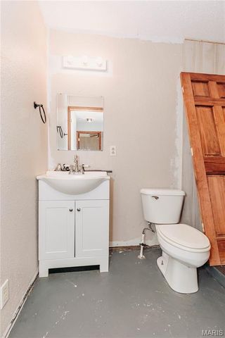 10209 Circle Road, Dixon, MO 65459