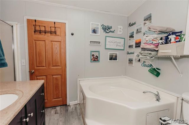 10209 Circle Road, Dixon, MO 65459