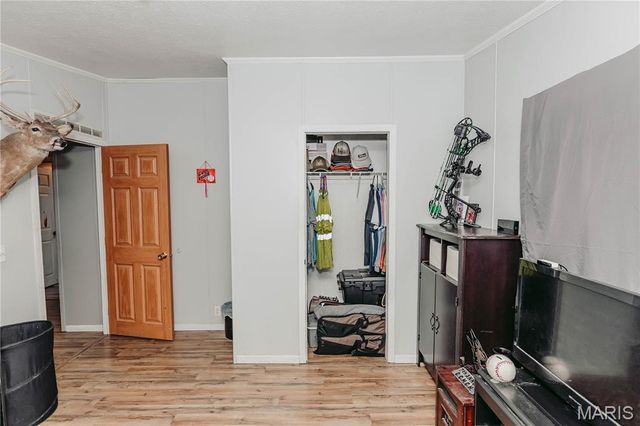 10209 Circle Road, Dixon, MO 65459