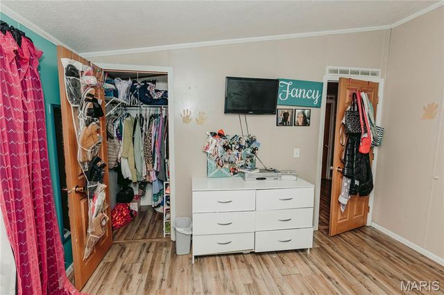 10209 Circle Road, Dixon, MO 65459