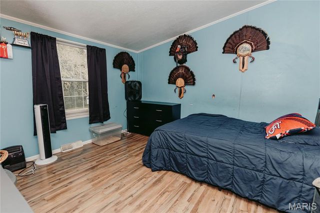 10209 Circle Road, Dixon, MO 65459