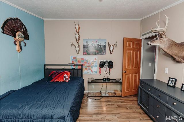 10209 Circle Road, Dixon, MO 65459