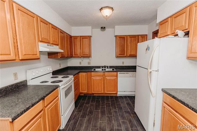 10209 Circle Road, Dixon, MO 65459