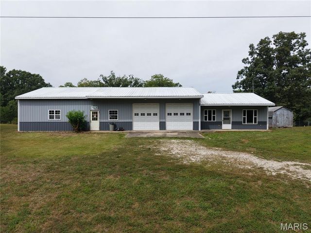 10209 Circle Road, Dixon, MO 65459