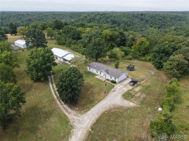 10209 Circle Road, Dixon, MO 65459