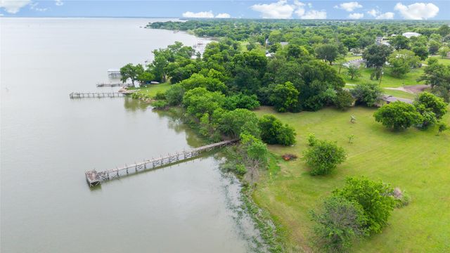 533 Ideal Circle, Quinlan, TX 75474