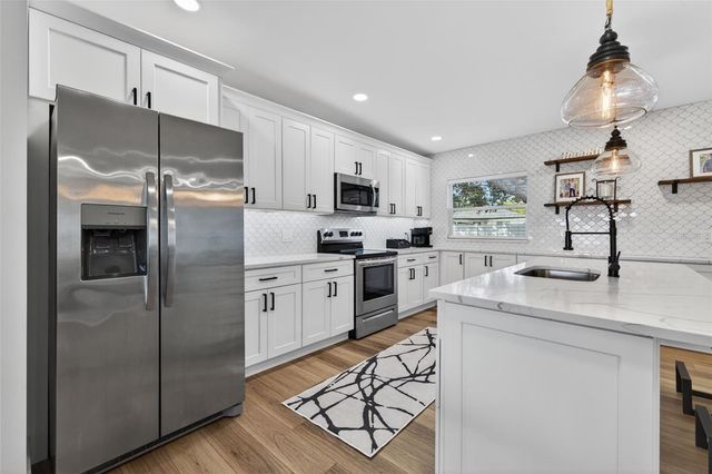 1736 GOLF VIEW DRIVE, Belleair, FL 33756