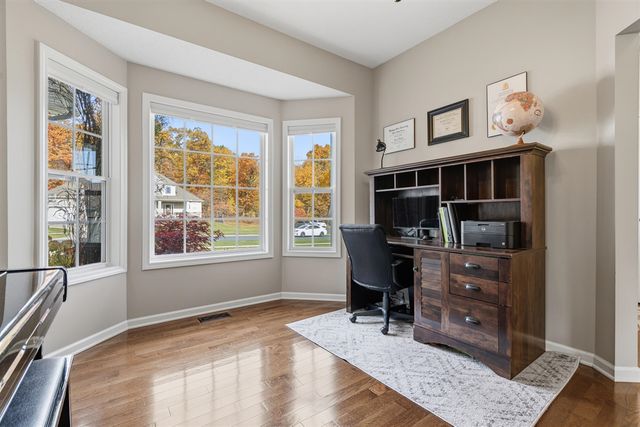 7855 Presque Isle Drive, Kalamazoo, MI 49009