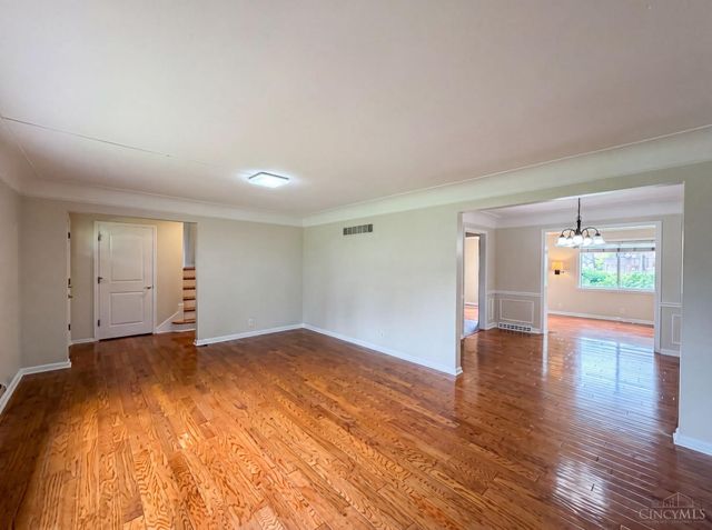 10489 Cinderella Drive, Montgomery, OH 45242