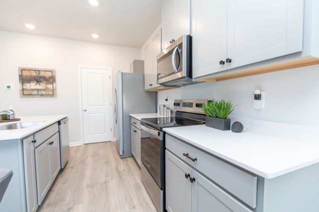 4231 Feetham Dr, Murfreesboro, TN 37129