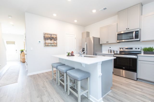 4231 Feetham Dr, Murfreesboro, TN 37129