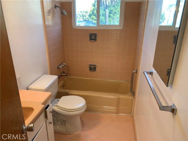 528 Cedar Avenue 3D, Long Beach, CA 90802