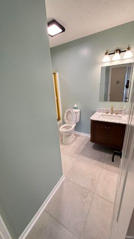 3106 Winthrop Lane, Kokomo, IN 46902