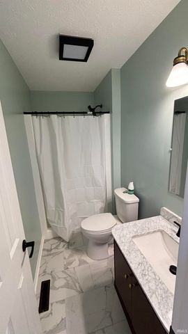 3106 Winthrop Lane, Kokomo, IN 46902