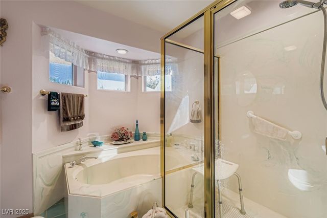 6140 North Grand Canyon Drive, Las Vegas, NV 89149