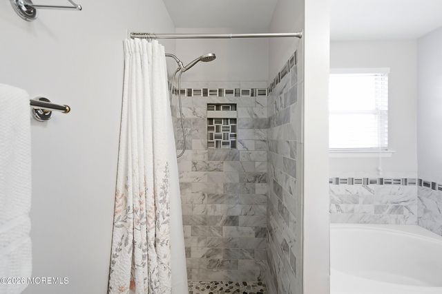 7 Olmsted Drive, Sewell, NJ 08080