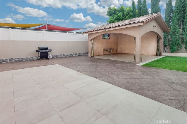 6917 Tyrone Avenue, Van Nuys, CA 91405