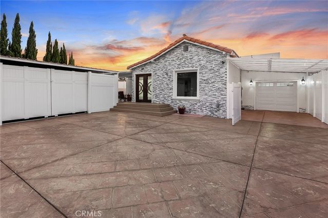 6917 Tyrone Avenue, Van Nuys, CA 91405