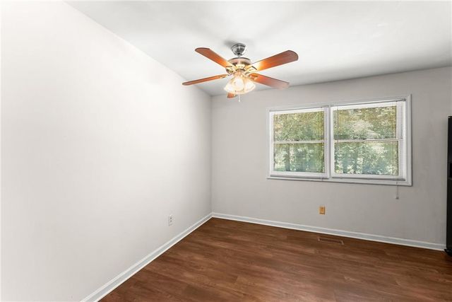 1421 Northwood Circle, Gainesville, GA 30501