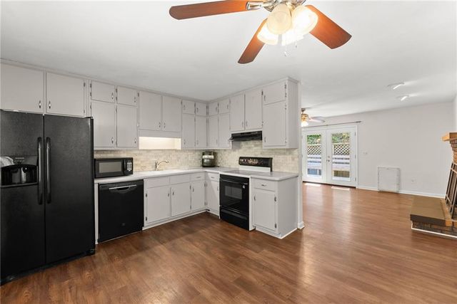 1421 Northwood Circle, Gainesville, GA 30501