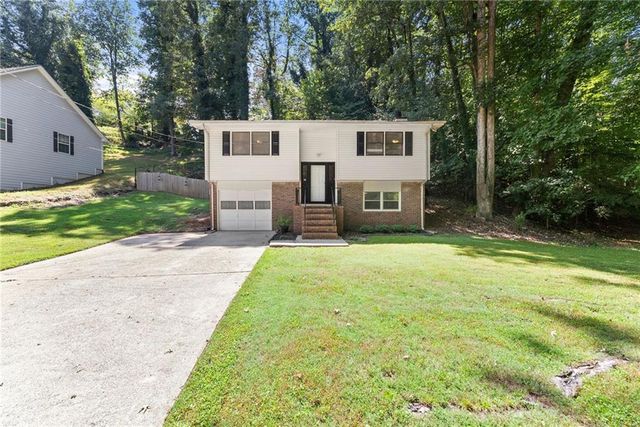 1421 Northwood Circle, Gainesville, GA 30501