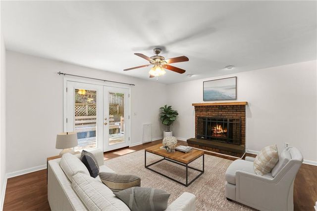 1421 Northwood Circle, Gainesville, GA 30501