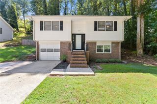 1421 Northwood Circle, Gainesville, GA 30501